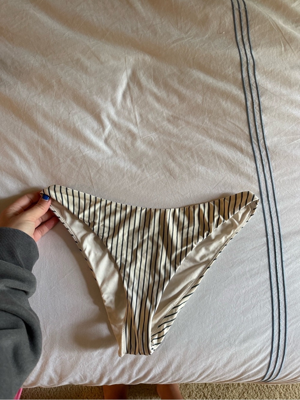 Striped Cream Bikini Bottoms oneil size small